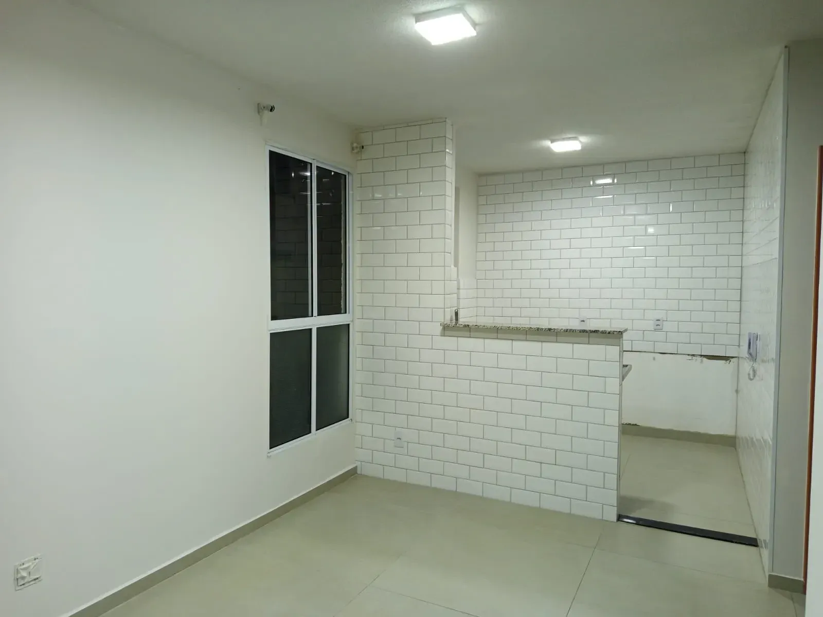 Imagem Apartamento com 2 Quartos à Venda, 42 metros em Jardim Guarujá - Sorocaba