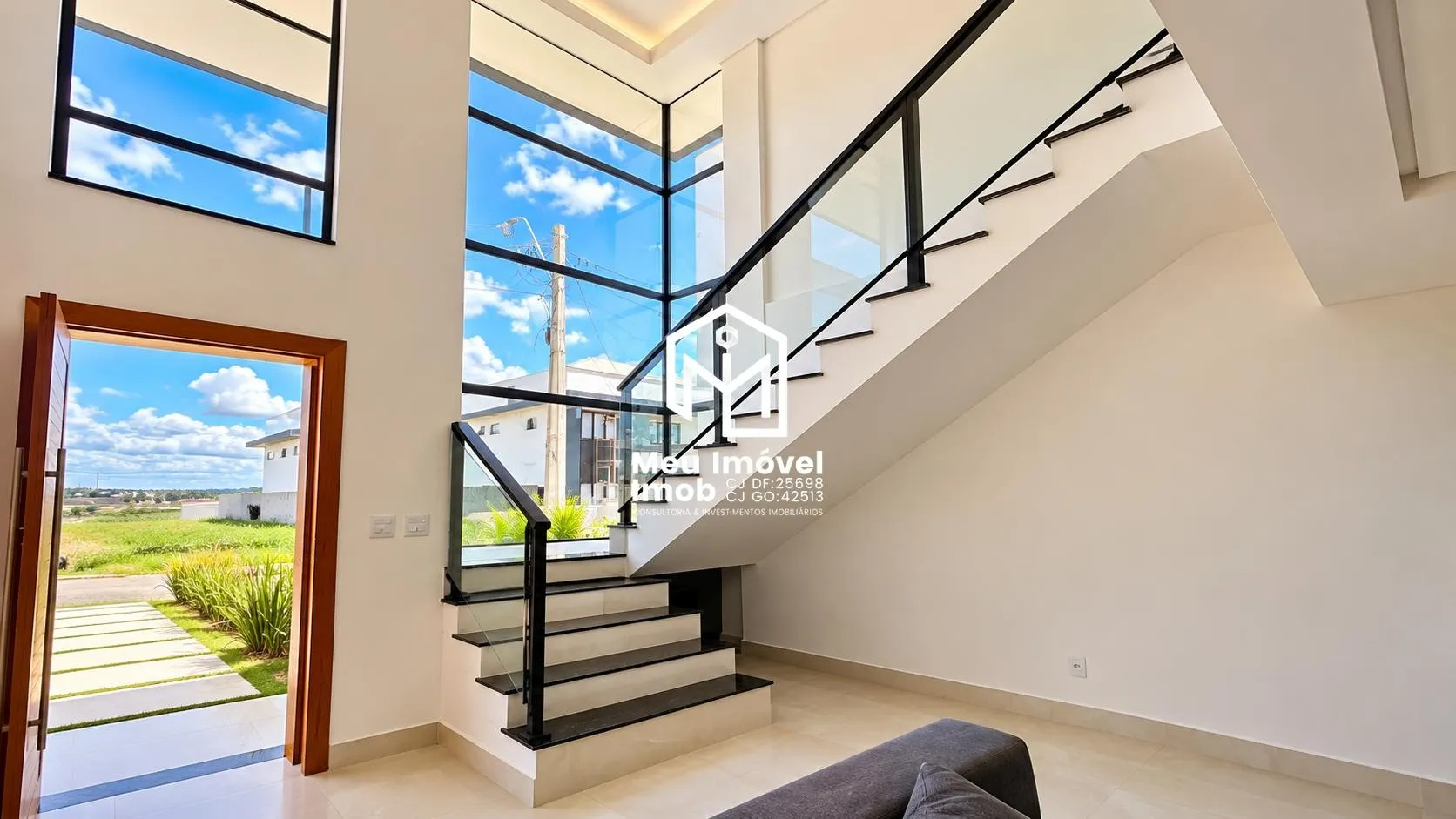 Imagem Casa 4 Quartos suíte Cond Jardim de Versailles Valparaíso