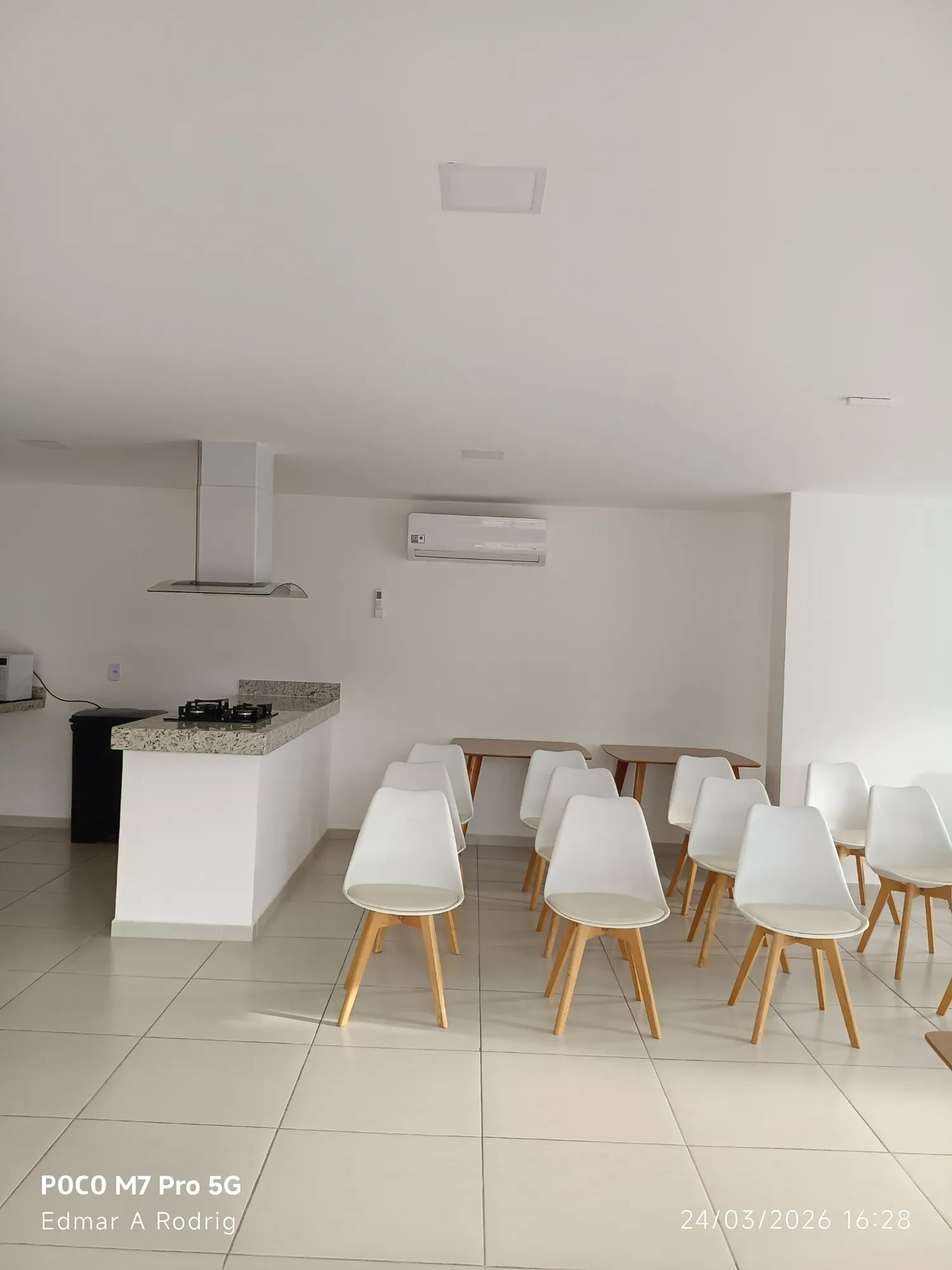 Imagem Apartamento com 2 Quartos à Venda, 47 m² em Aribiri - Vila Velha