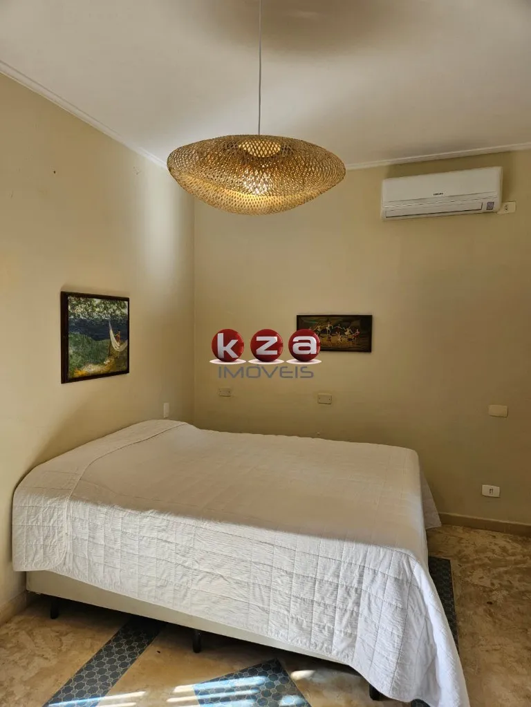 Imagem Casa de luxo em condomínio à venda em Guarujá-SP, Praia de Taguaiba: 6 quartos, 6 suítes, 3 salas, 8 banheiros, 4 vagas, 300m².