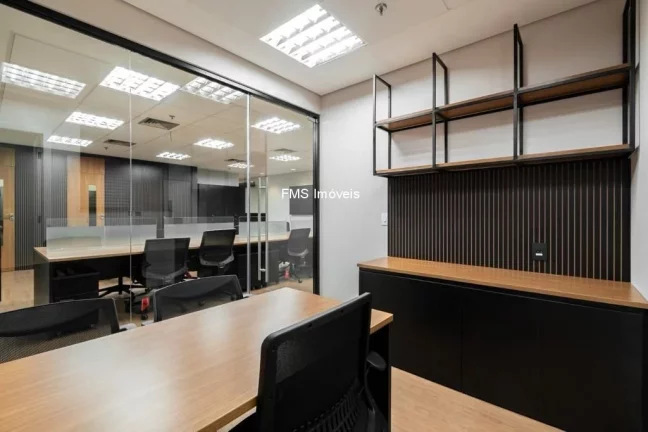 Imagem Conjunto comercial mobiliado com 130m² na Vila Olímpia.