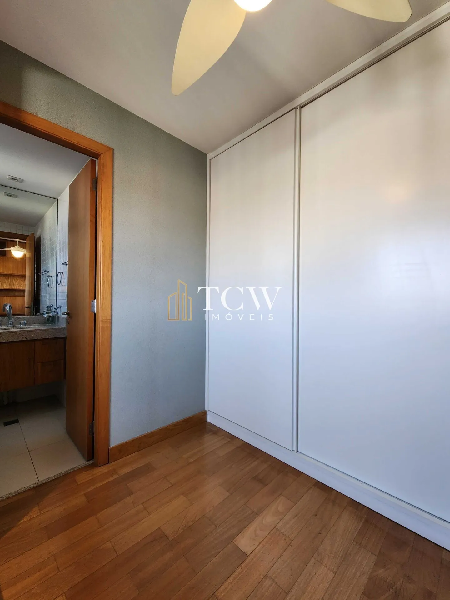 Imagem Apartamento com 3 dorm à venda no Vila Clementino