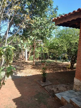 Imagem Atibaia Chácara 1000 m2 at e 300 m² ac ótimo preço!