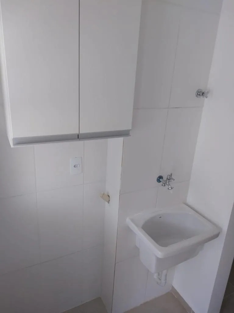 Imagem Apartamento à venda 2 Quartos, 1 Suite, 1 Vaga, 74.54M², Centro, Taubaté - SP | Edifício Solar Vicente Giffoni