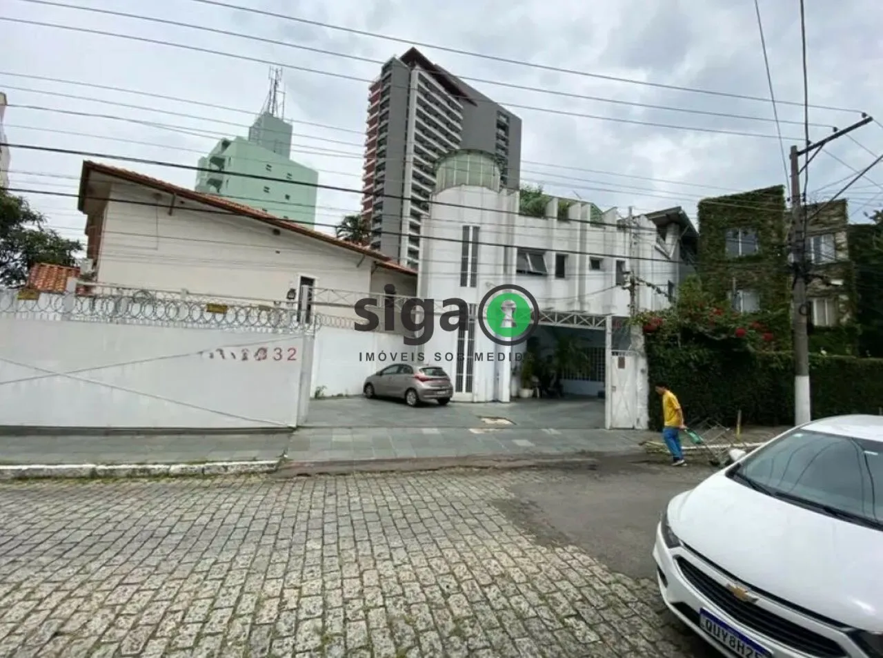 Imagem Prédio comercial em Pinheiros com 1200 AT e 506 AU para Locação ou Venda