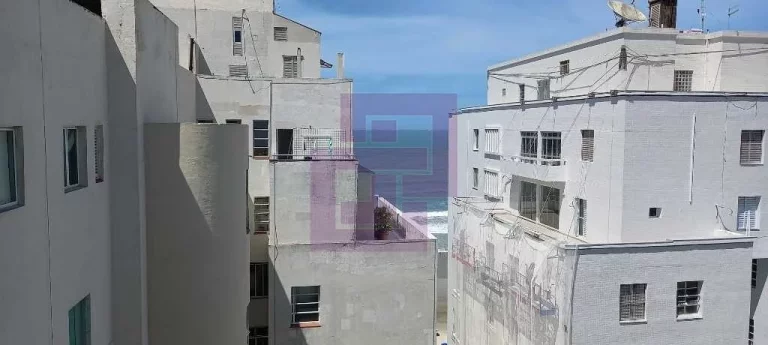 Imagem Pitangueiras, pé na areia!