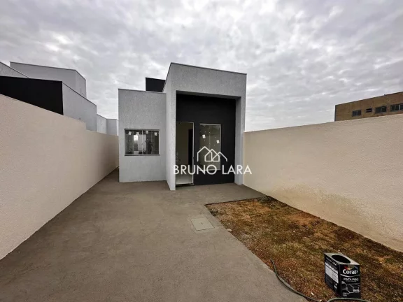 Imagem Casa à venda no Bairro Tupanoaras- São Joaquim de Bicas/MG.
