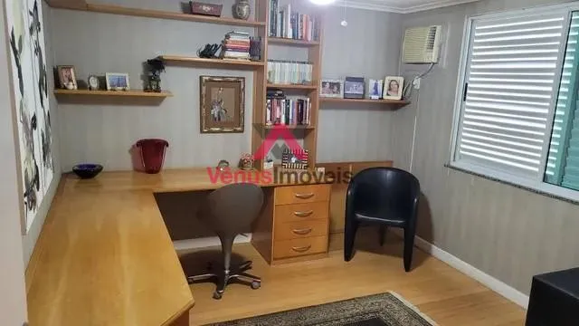 Imagem Casa em Condomínio para Venda em Rio de Janeiro, Barra da Tijuca, 5 dormitórios, 2 suítes, 3 banheiros, 4 vagas
