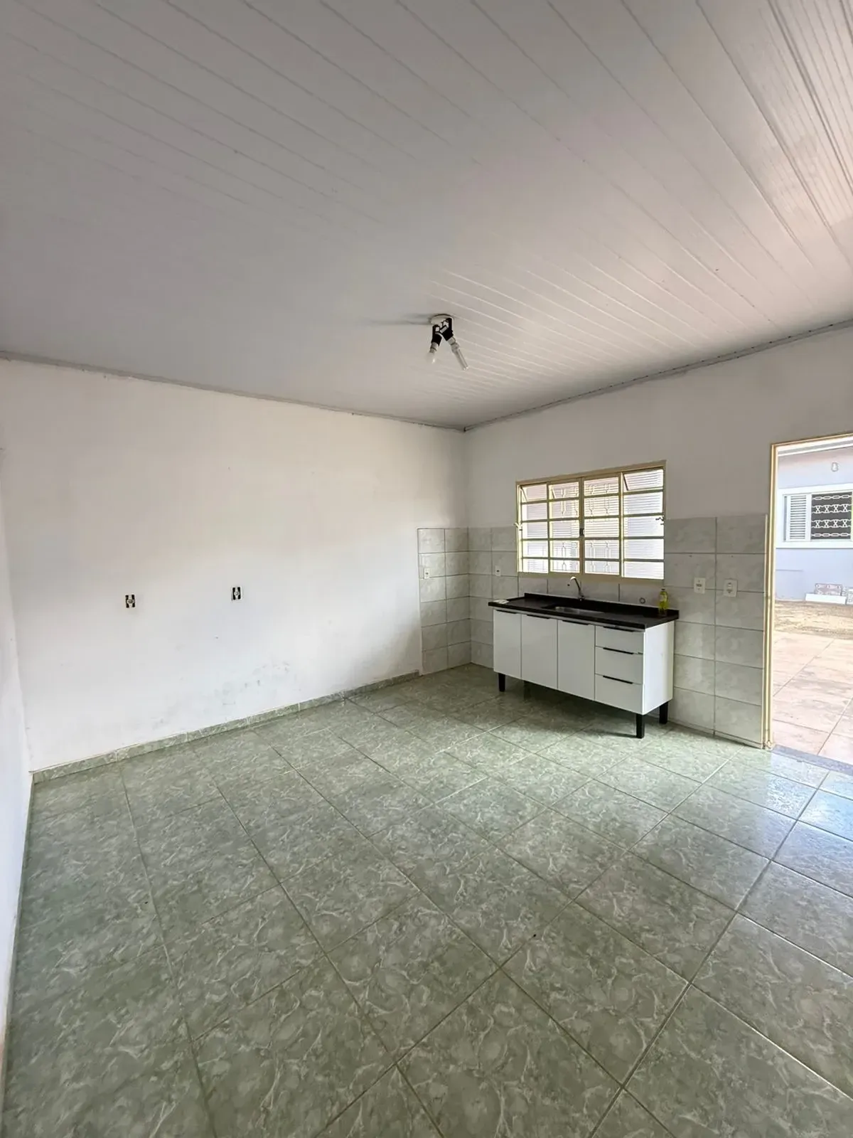 Imagem Casa com 2 Quartos à Venda, 228 m² em Jardim São Lucas - Votorantim