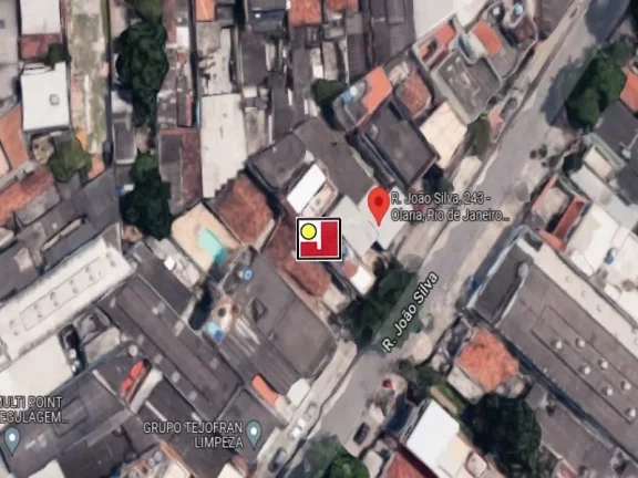 Imagem Vendo casa em Olaria, ótima rua, excelente ponto, preço baixinho, 210m² de terreno e 117m² construídos, piso cerâmica, comércio próximo .