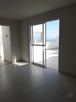 Imagem Excelente cobertura de 3 dormitórios, sendo 1 suíte, sala de estar e jantar, cozinha integrada, á...