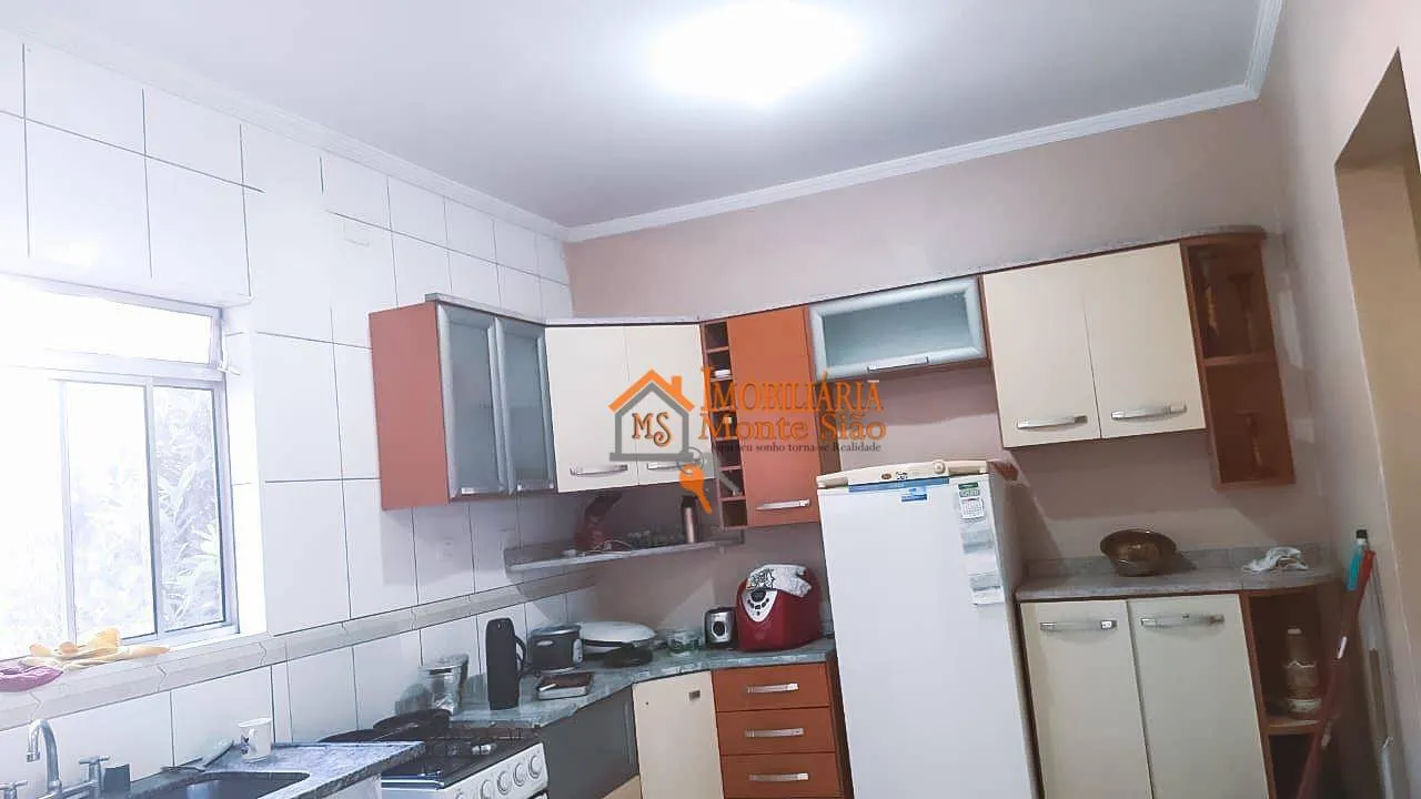 Imagem Sobrado com 4 dormitórios à venda, 266 m² por R$ 680.000,00 - Jardim Paraventi - Guarulhos/SP