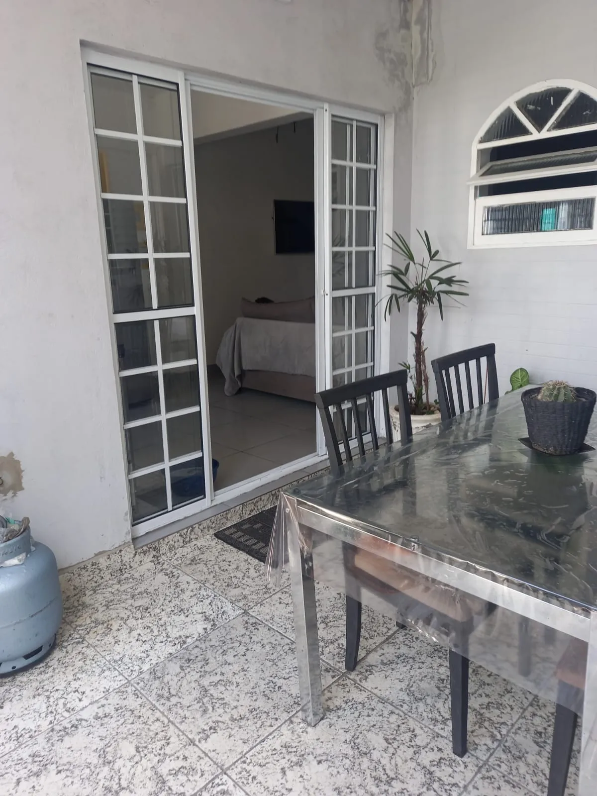 Imagem VENDO OU TROCO LINDA CASA NO BAIRRO CIDADE DUTRA! (ZONA SUL-SP).