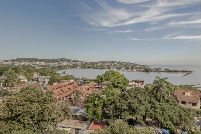 Imagem Casa para venda no bairro Vila Assunção em Porto Alegre