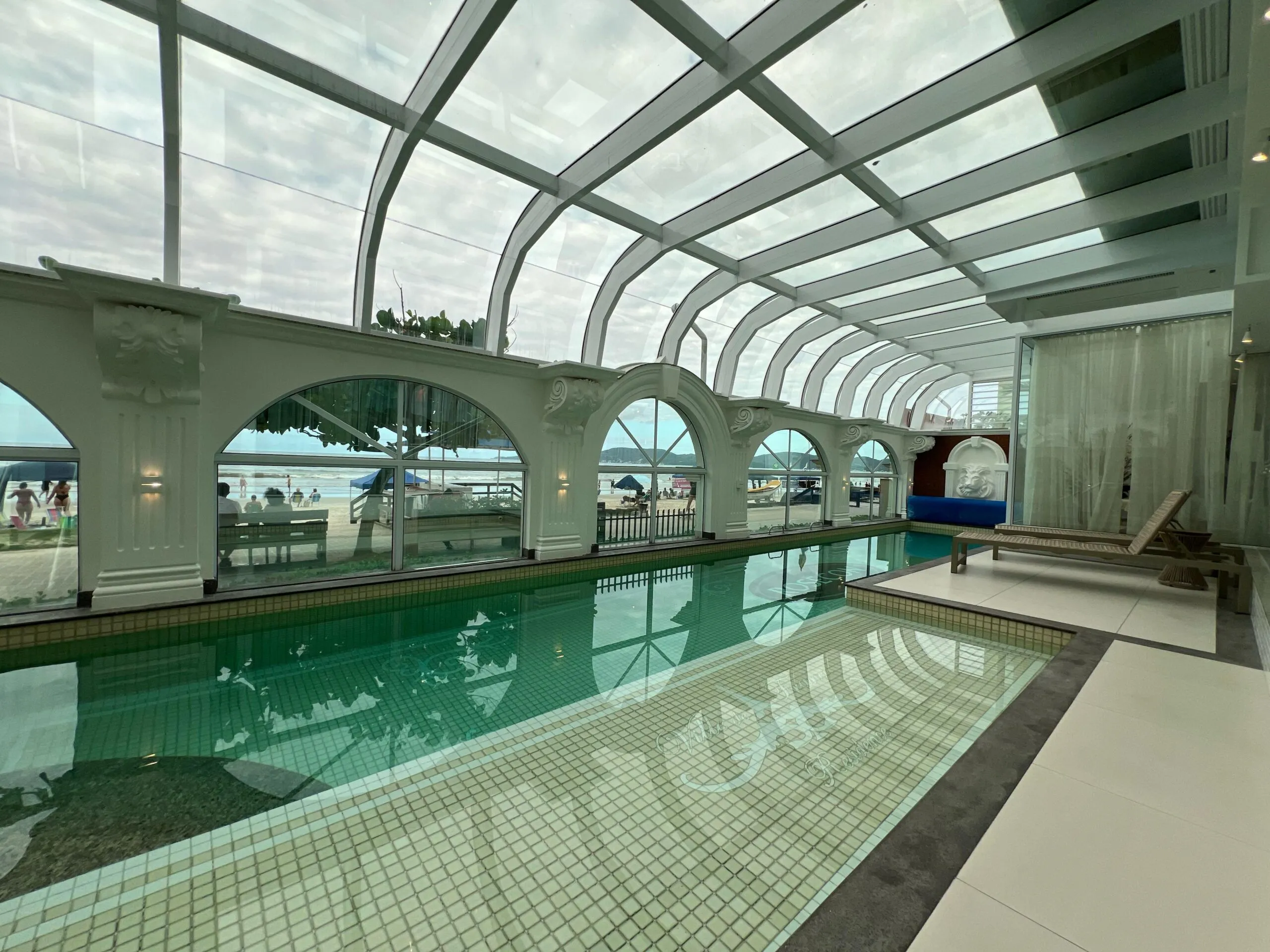 Imagem Apartamento com vista para o mar à venda com 168m2 por R$ 7.000.000,00
