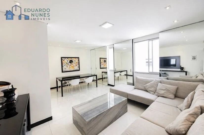 APARTAMENTO TODO REFORMADO COM 03 QUARTOS, VAGA NO ANCHIETA.