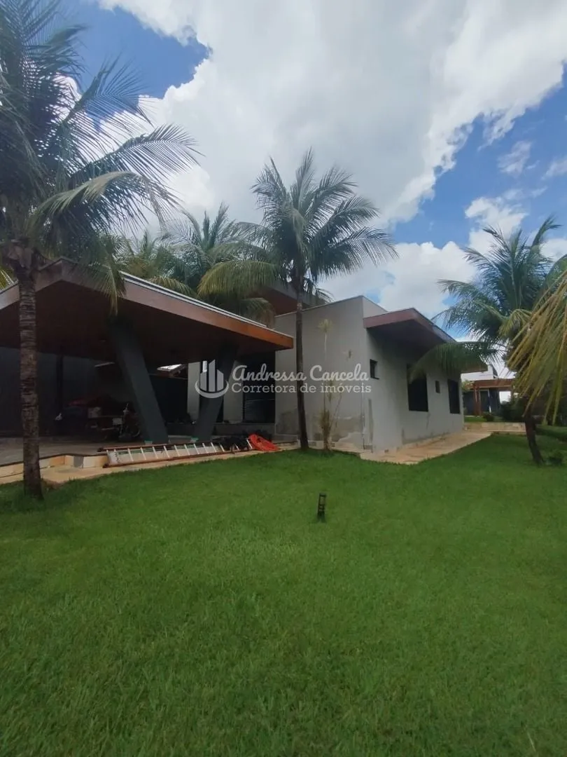 Imagem Rancho com 3 dormitórios à venda, 500 m² por R$ 3.090.000 - Condomínio Lago e Sol - Fronteira/MG