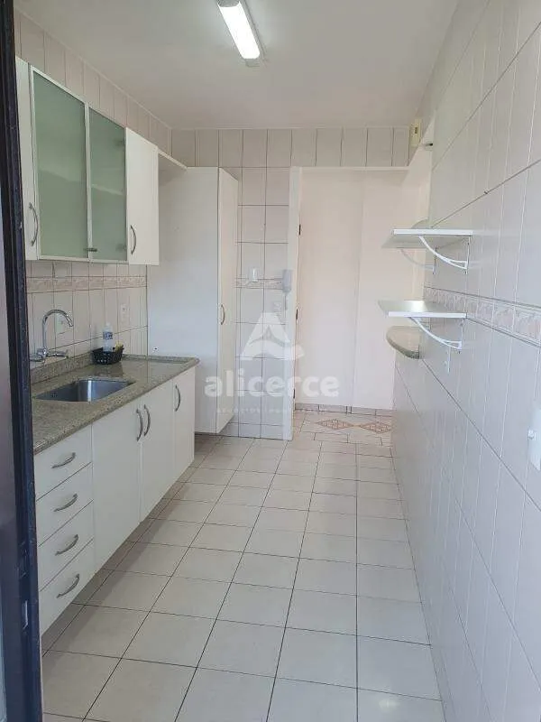 Imagem Apartamento à venda com 2 quartos 1 suíte, 76m² em Centro Florianópolis