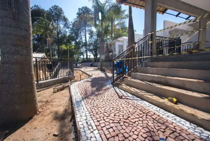 Imagem Terreno à Venda, 300 m² em Bom Retiro - Bragança Paulista