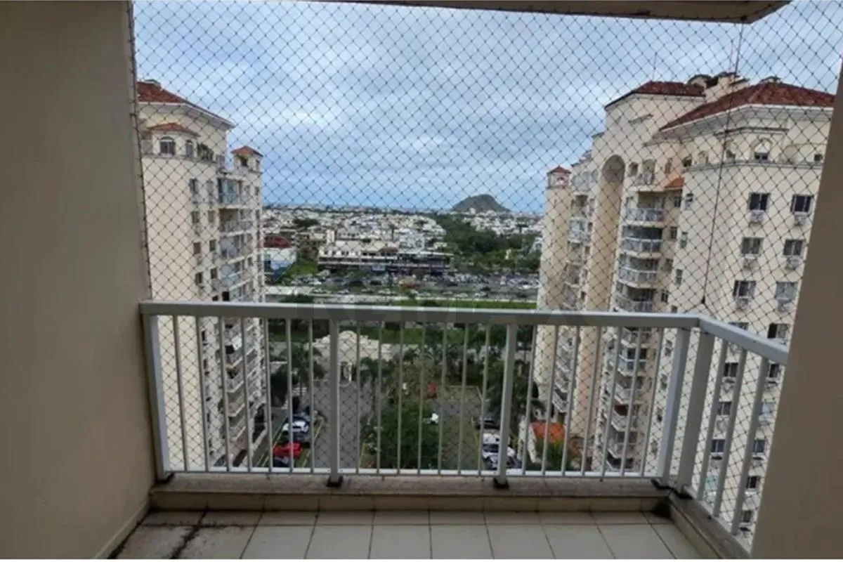 Imagem VENDO APTO 2 QUARTOS 1 SUITE C/ DEP CONDOMINIO NOVA BARRA RECREIO