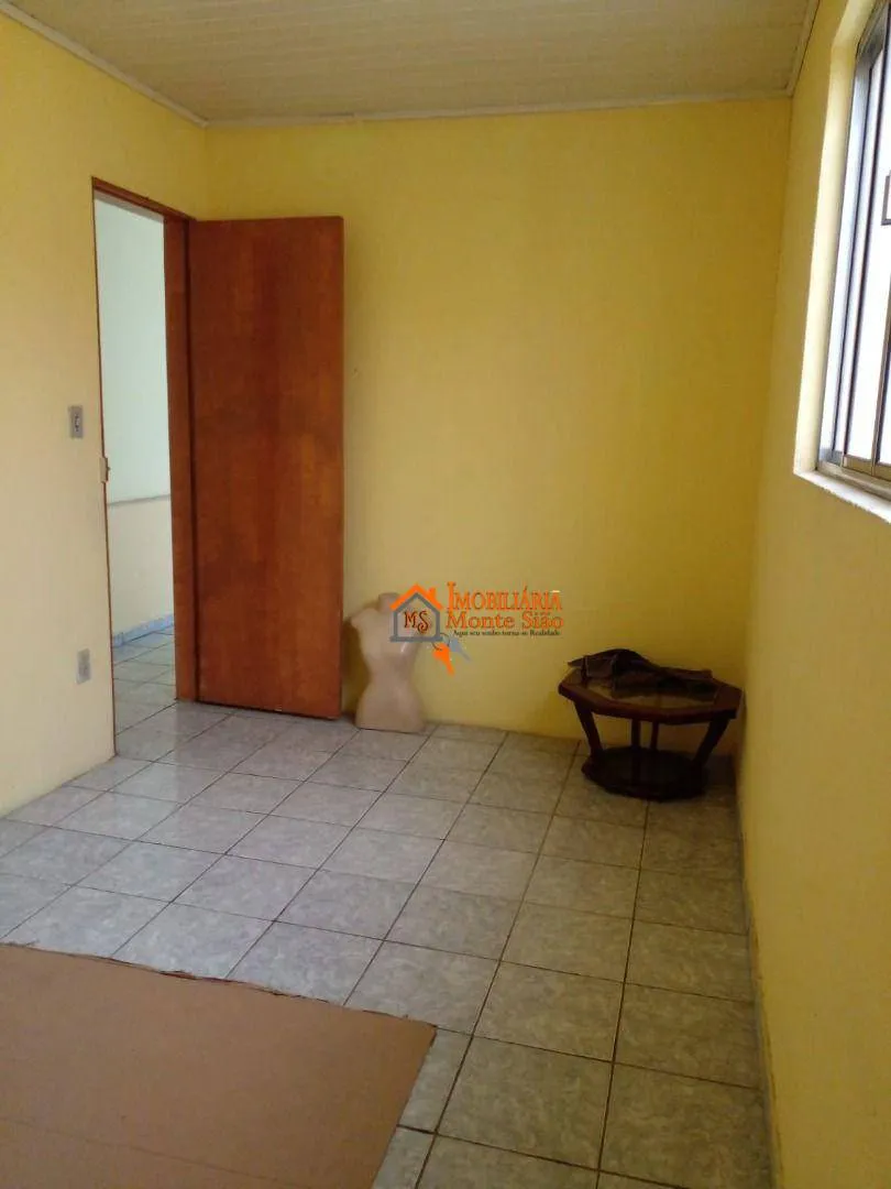 Imagem Sobrado com 5 dormitórios à venda, 250 m² por R$ 590.000,00 - Vila Barros - Guarulhos/SP