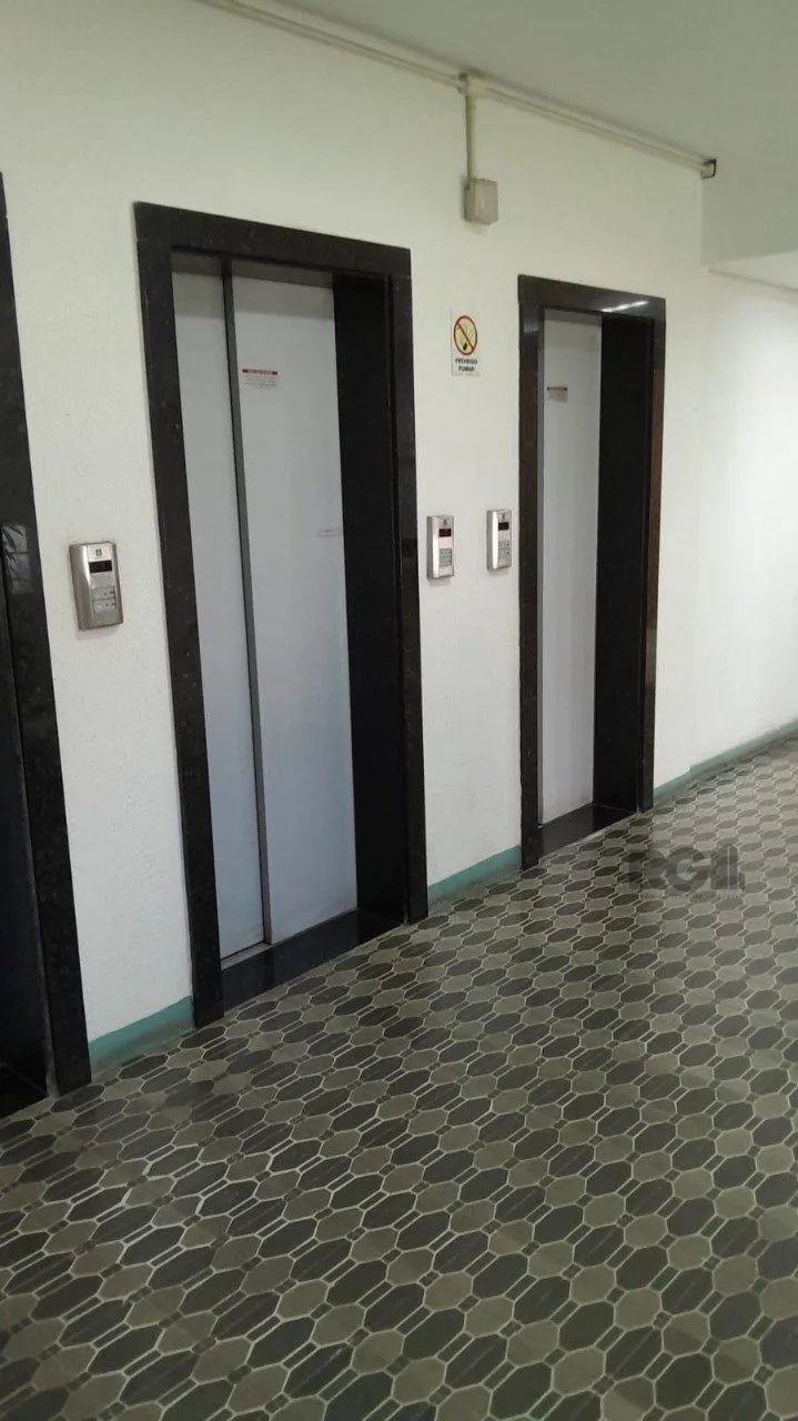 Imagem Apartamento 2 Dormitórios, Rua Andrade Neves,Bairro Centro Histórico