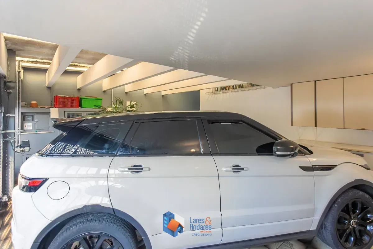 Imagem Sobrado para venda em Campo Belo com 3 quartos, sendo 1 suíte, 179m²