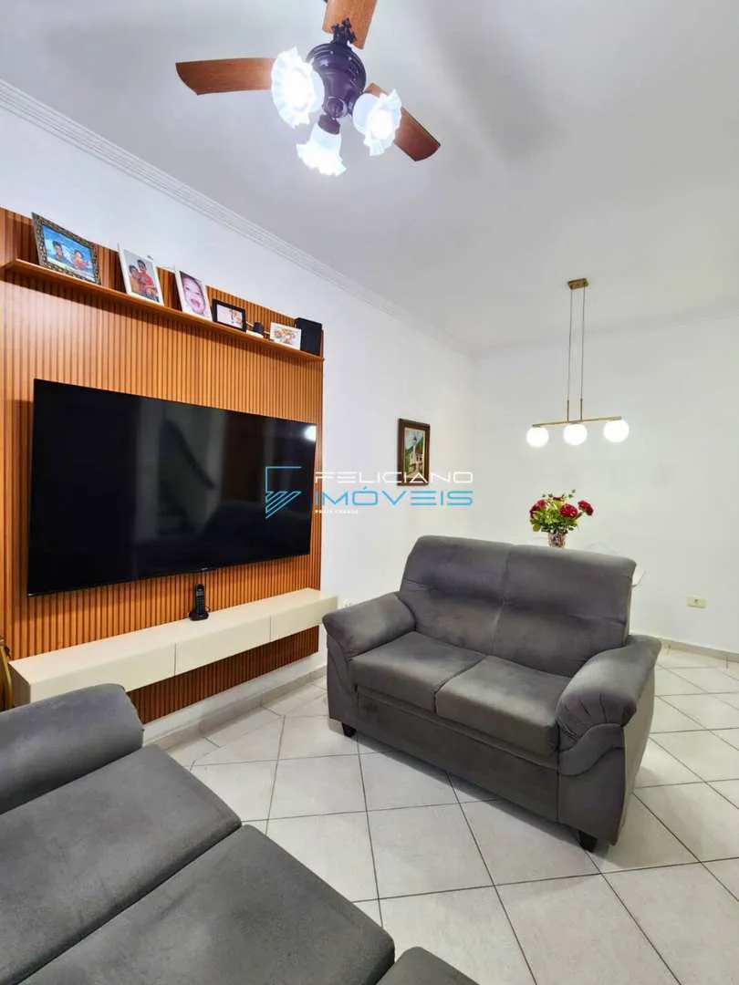 Imagem Sobrado com 2 quartos, Guilhermina, Praia Grande - R$ 650 mil, Cod: 7346