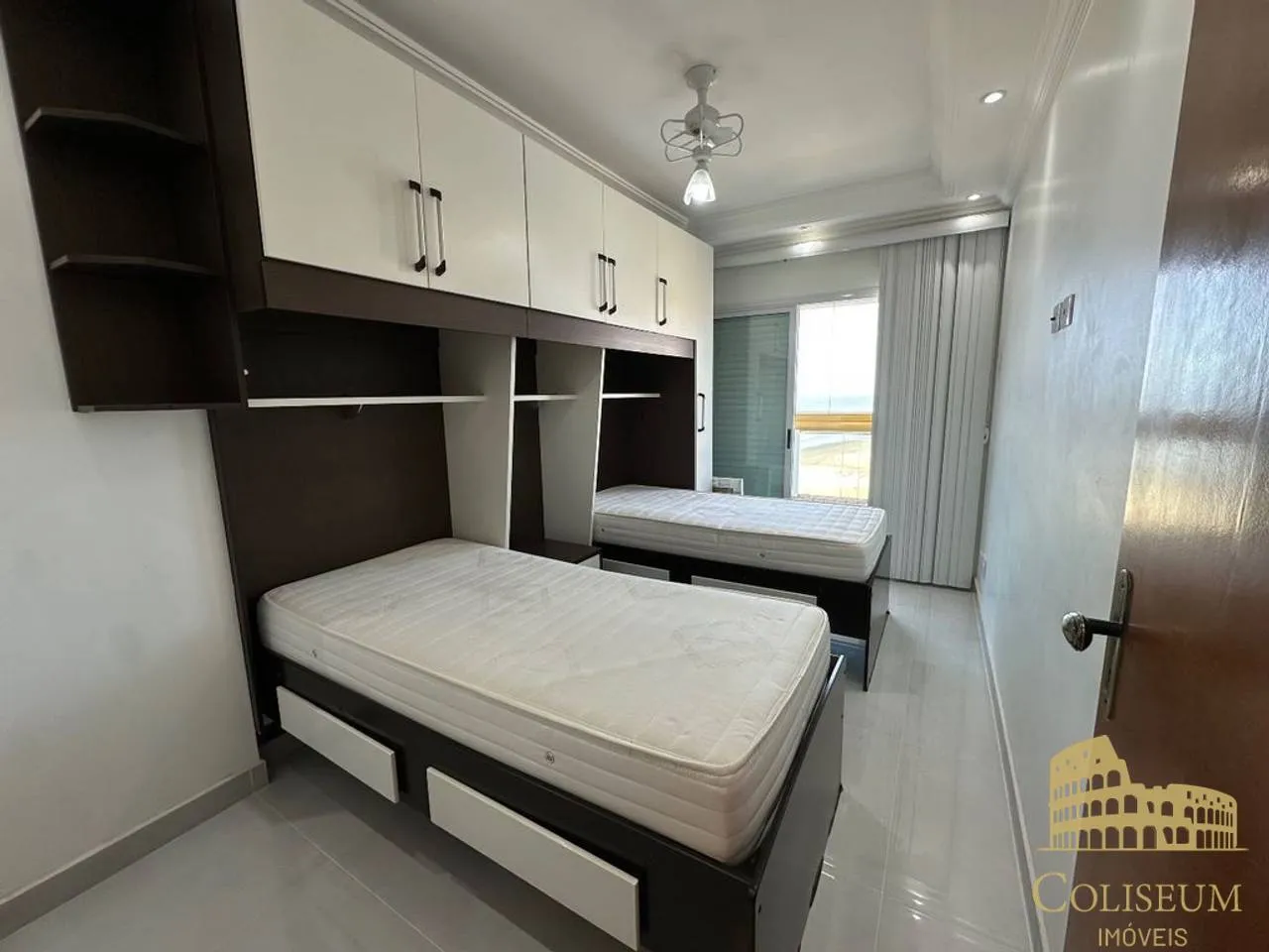 Imagem Apartamento com 2 dormitórios para alugar, 89 m² por R$ 11.000,00/mês - Aviação - Praia Grande/SP