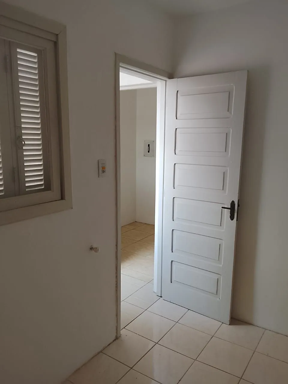 Imagem Excelente apto 2 dormitório recém reformado, vaga coberta e fechada - Vila Ipiranga
