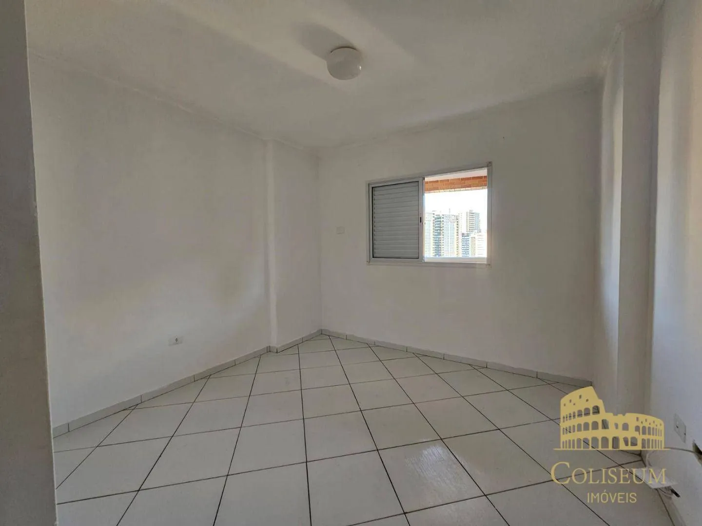 Imagem Apartamento com 2 dormitórios para alugar, 90 m² por R$ 4.000,00/mês - Canto do Forte - Praia Grande/SP