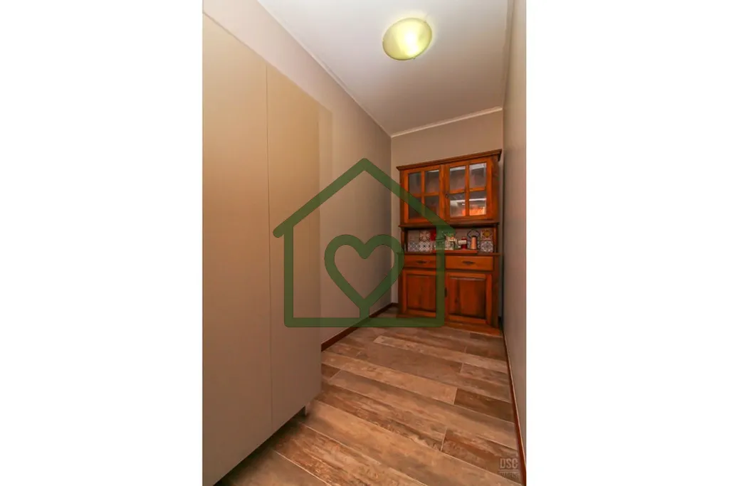 Imagem Apartamento de frente, de 2 dormitórios com 93m2, banheiro com banheira para seus momentos de relax...