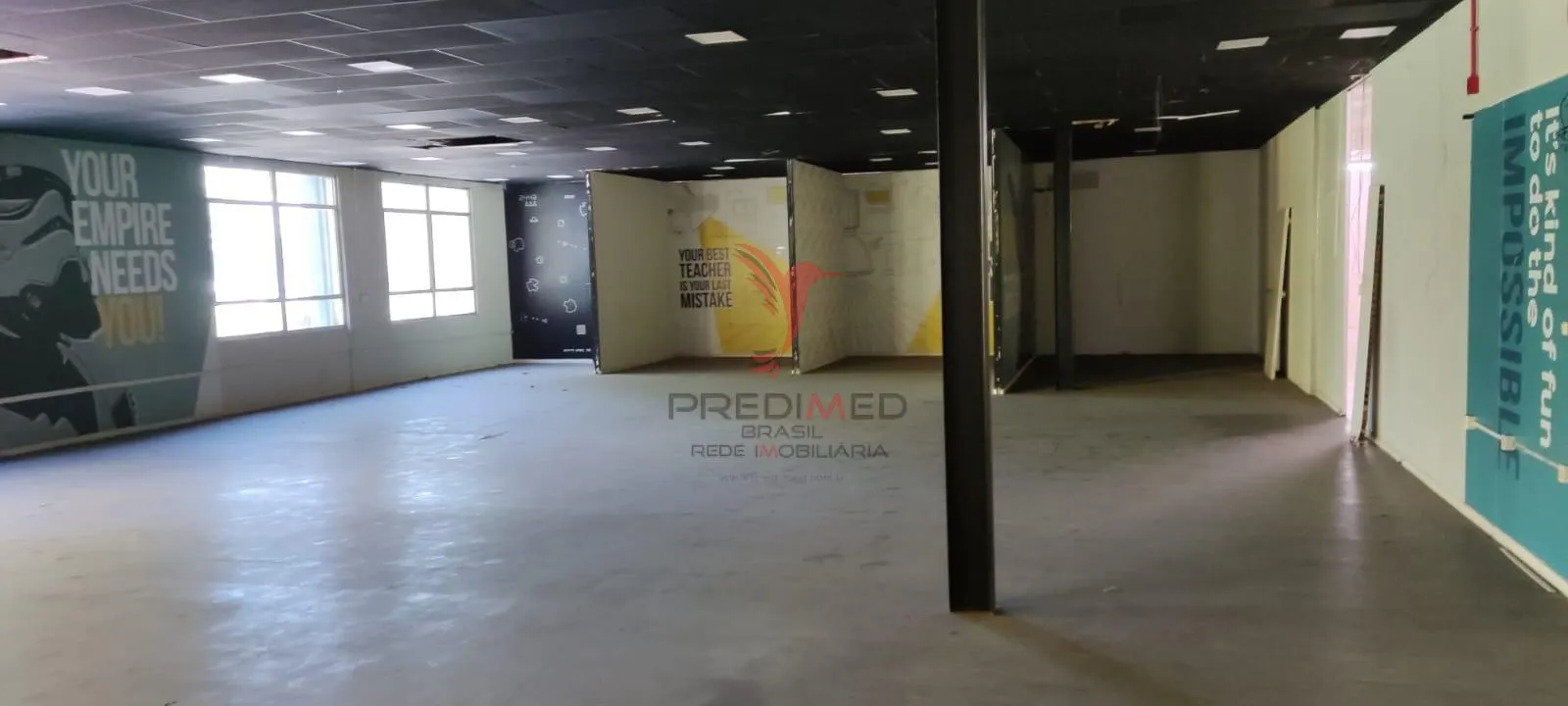 Imagem Galpão para venda com pé direito de 3 metros e com mais um terreno