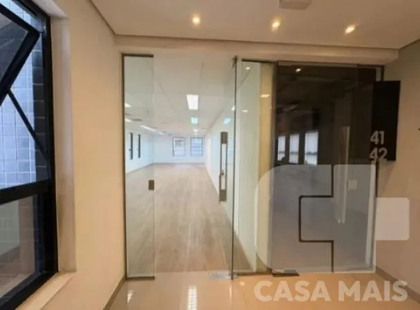 Imagem Sala Comercial para Locação em São Paulo / SP no bairro Pinheiros