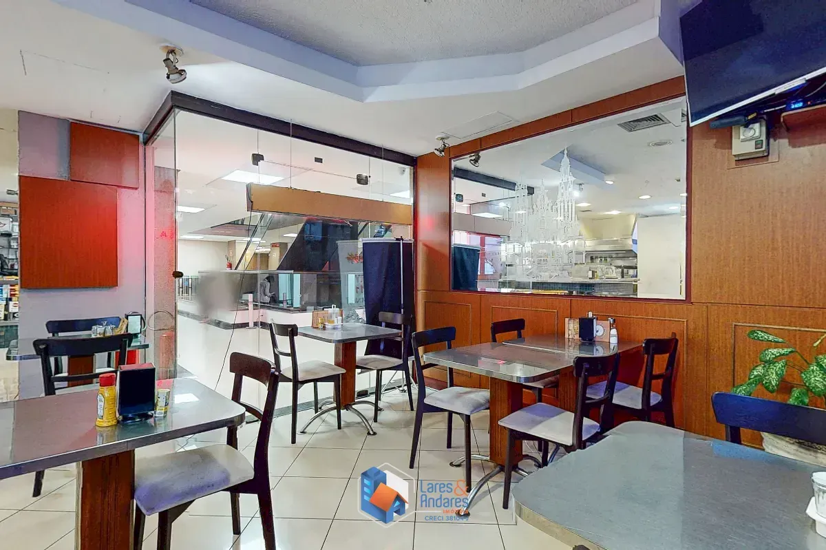 Imagem Loja de rua para venda em Moema, 52m²