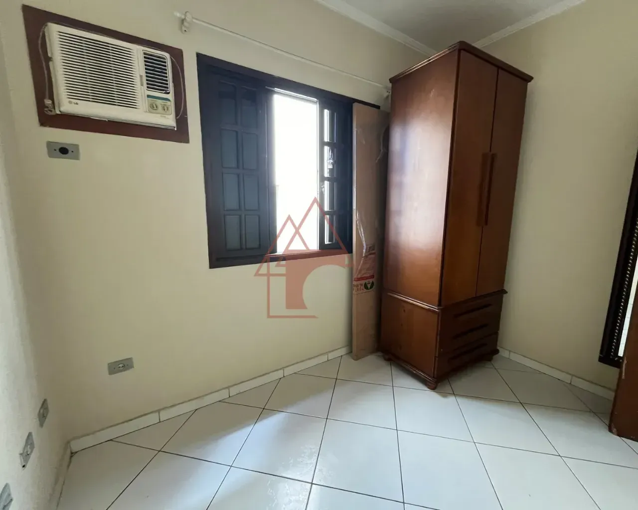 Imagem Casa com 3 Quartos à Venda, 85 m² em Jardim Casqueiro - Cubatão