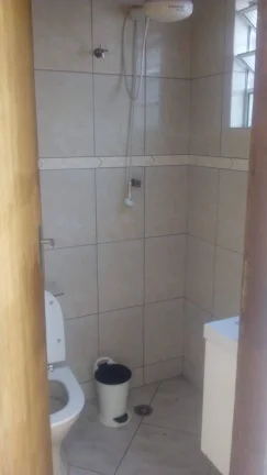 Imagem Sobrado 202 m² 3 Dormitorios sendo 1 Suíte e 7 vagas de Garagens