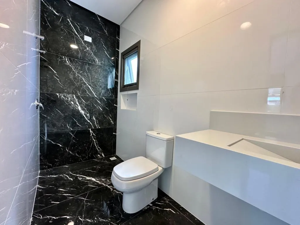 Imagem Casa em Condominio 3 Dormitórios - Bairro Arroio Teixeira