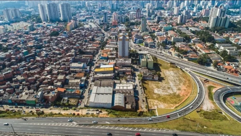 Imagem Terreno no Centro de São Bernardo do Campo-SP com 6.845,19 m²