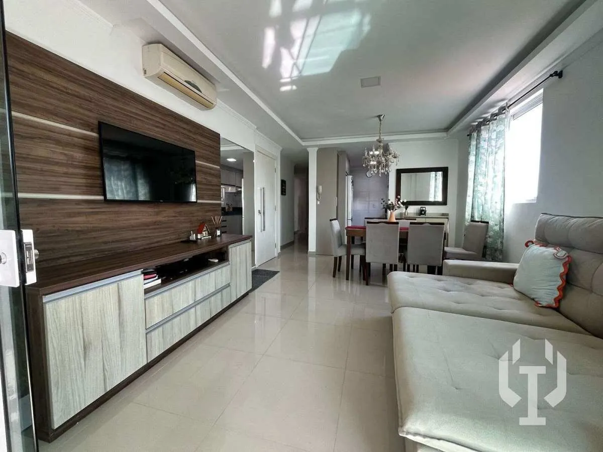Imagem Apartamento à venda, no Veneza, em Itapema, Meia Praia, com 2 quartos, 80m2