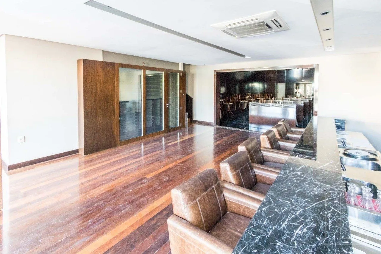 Imagem Predio para Venda - 793m², 0 dormitórios, 24 vagas - Tristeza