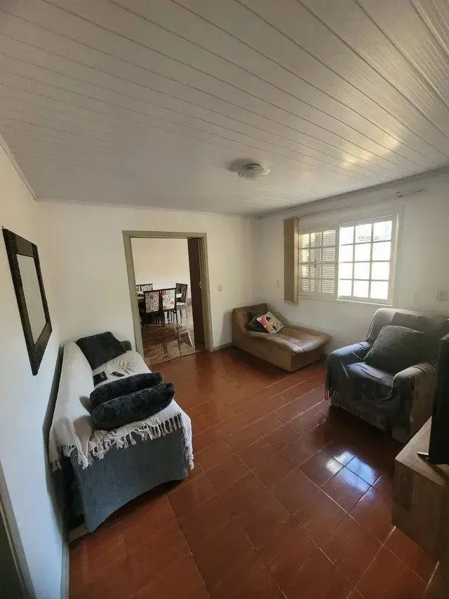 Imagem CASA 3 QUARTOS COM SUÍTE EM EXCELENTE LOCALIZAÇÃO EM SAPUCAIA DO SUL.
