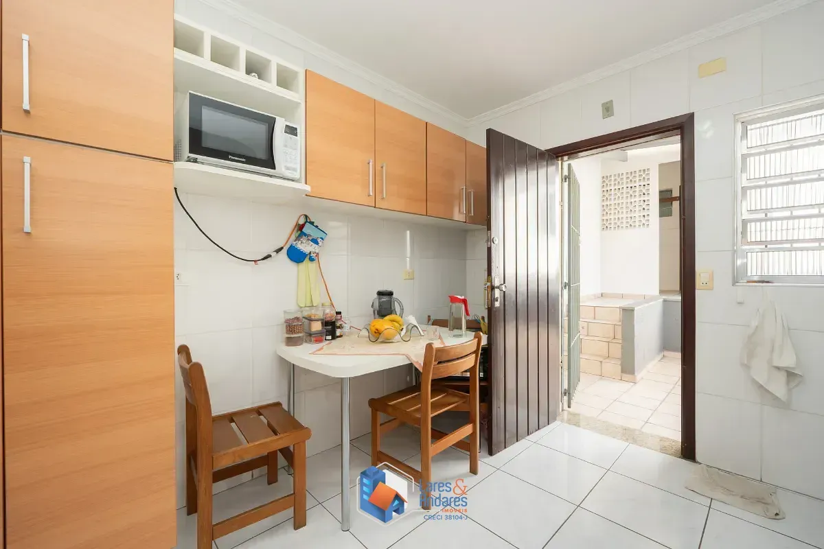 Imagem Sobrado para venda em Bosque da Saúde com 3 quartos, sendo 1 suíte, 149m²