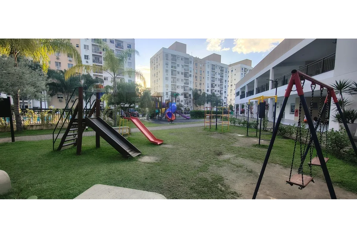 Imagem Aluga-se apartamento de 2 quartos, 1 banheiro, 1 vaga, no condomínio Dez Jacarepaguá, Anil próximo ao Parkshopping Jacarepaguá