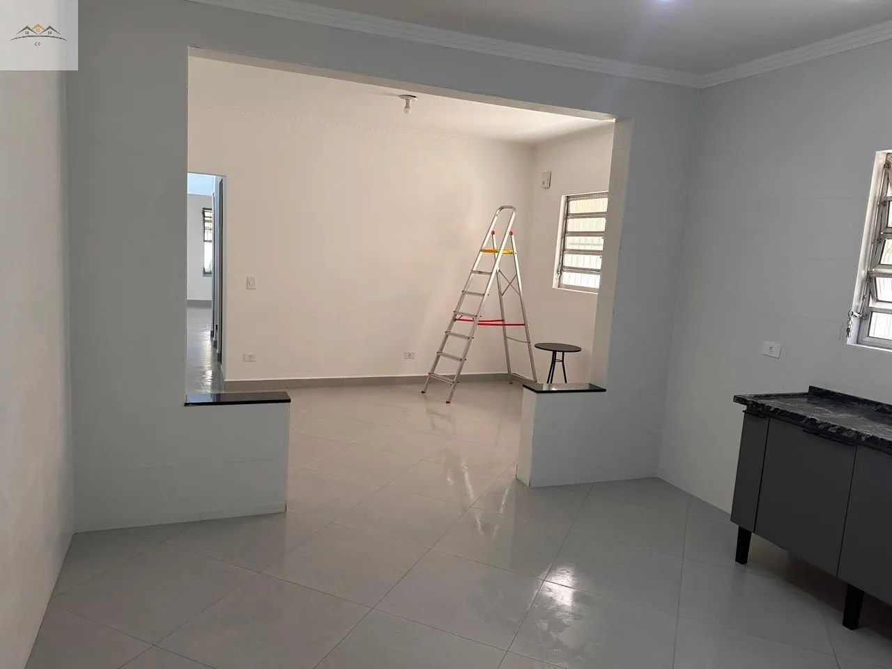 Imagem Sobrado à venda no Pq. Marajoara em Santo André 3 dorm. 2 wc 2 vgs. reformado