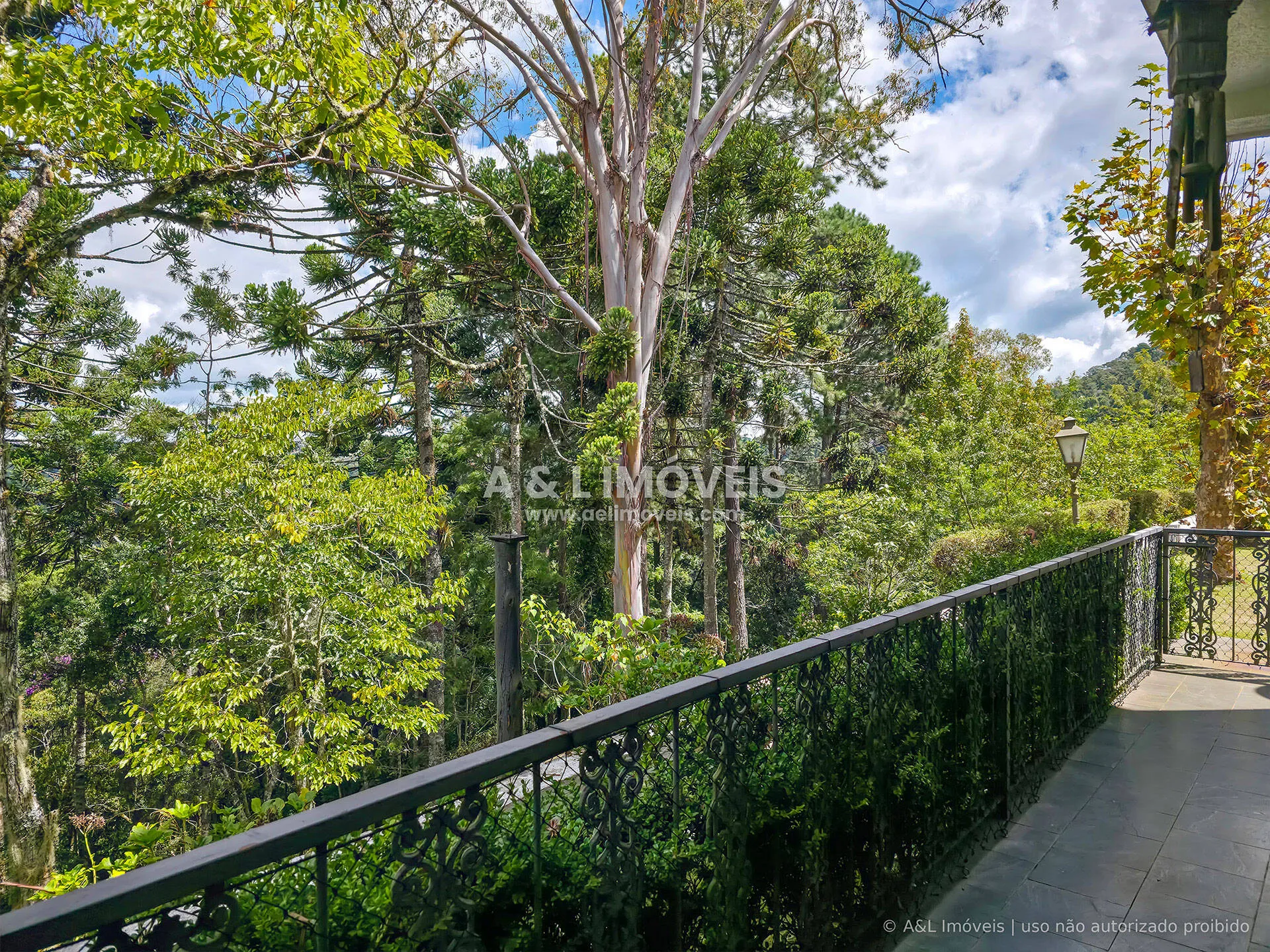 Imagem Apartamento à venda Vila Real Campos do Jordão | Suíte c/ Varanda