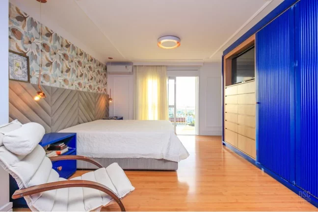 Imagem Casa em Condomínio para venda no bairro Nonoai em Porto Alegre