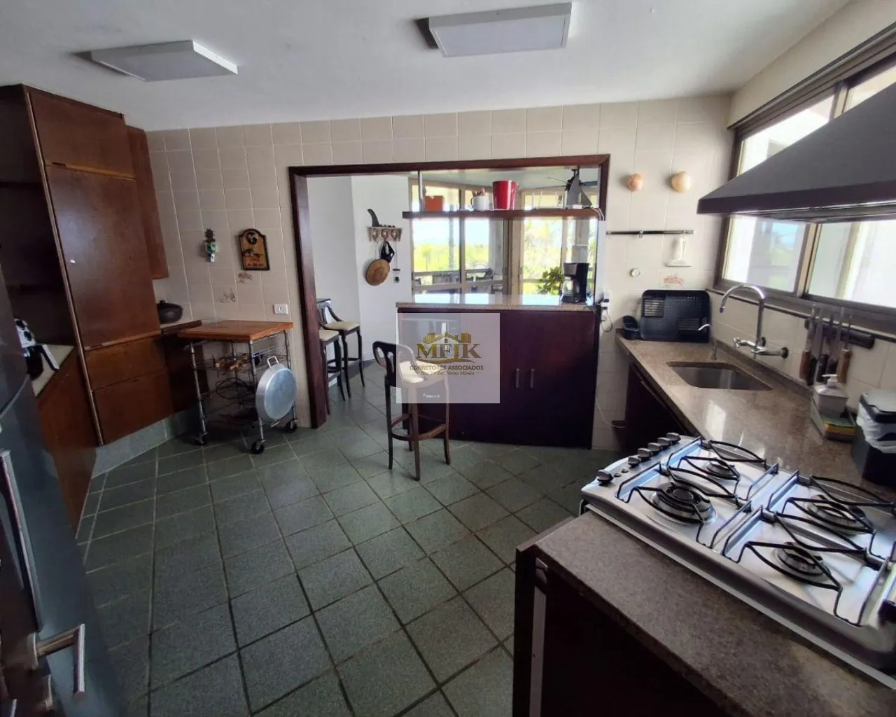 Imagem Imperdível! Casa beira mar com 4 suítes no Atami Norte, Pontal do Paraná-PR - 297m² - 2 vagas - Agende sua visita!