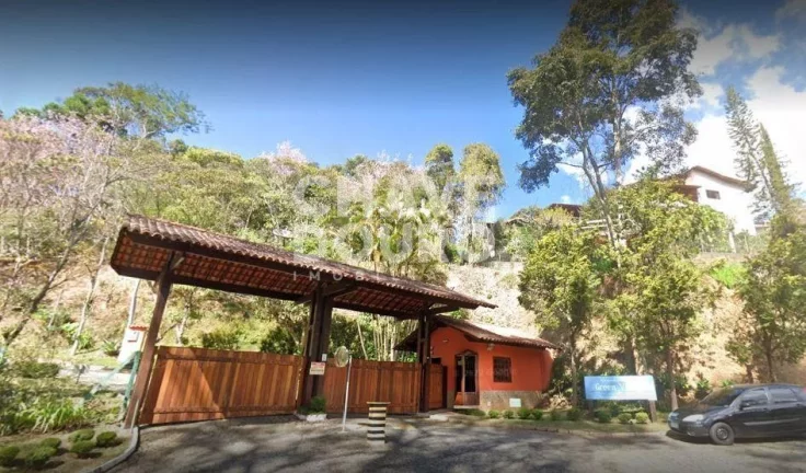 Imagem Terreno em condomínio, com 673m² para venda no bairro de Quebra Frascos, Teresópolis RJ