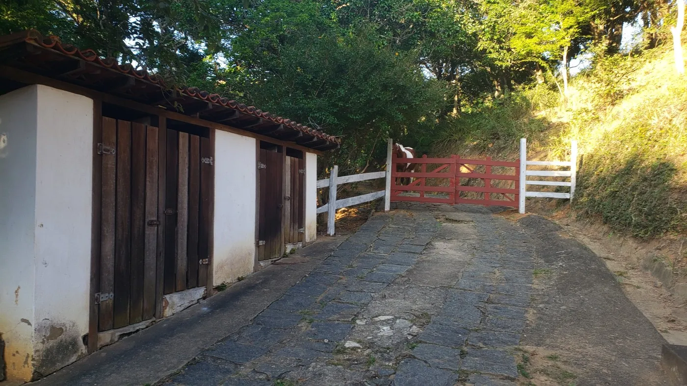 Imagem Sítio para Venda em Três Rios / RJ no bairro Bemposta